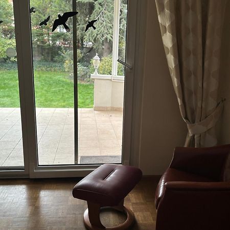 Charmant Appart. Dans Une Villa Saint-Louis  Extérieur photo