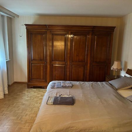 Charmant Appart. Dans Une Villa Saint-Louis  Extérieur photo