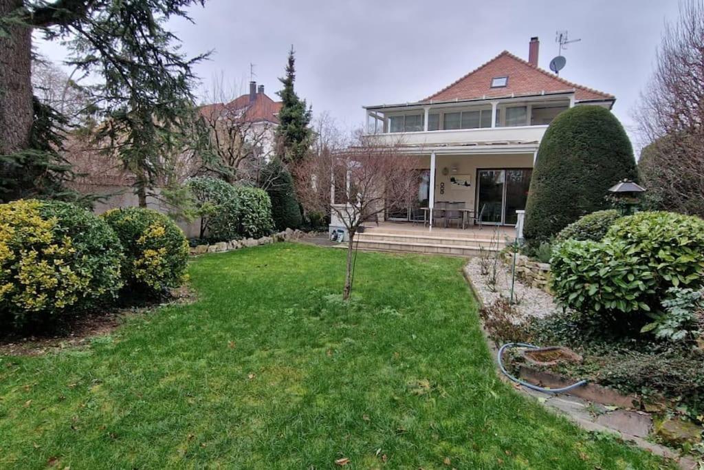 Charmant Appart. Dans Une Villa Saint-Louis  Extérieur photo